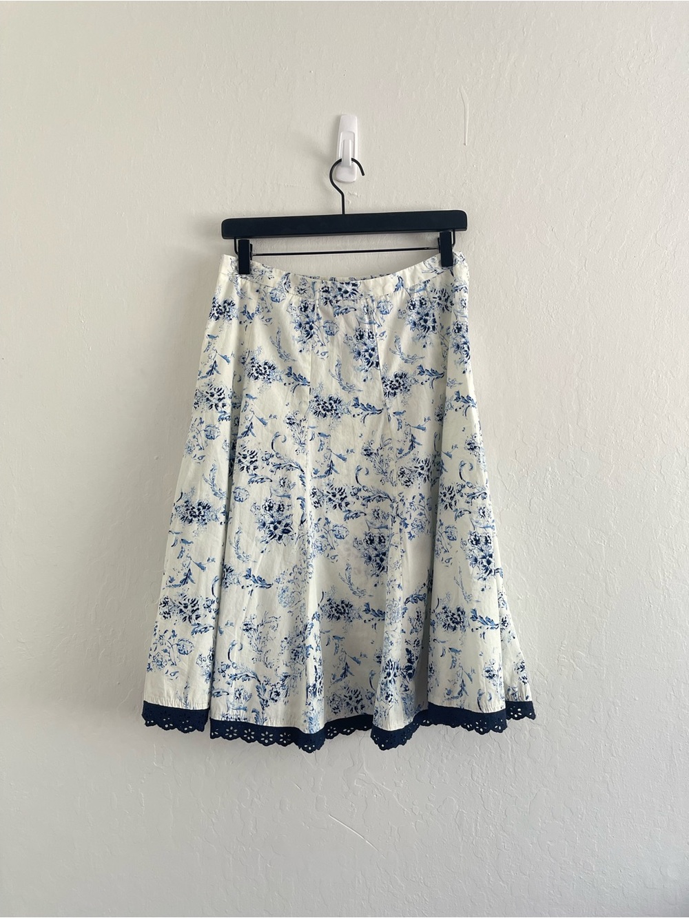 Y2K Tailor B. Moss Ivory Blue Floral Retro Circle Skirt Lace Trim Midi Womens 6 - Picture 2 of 8